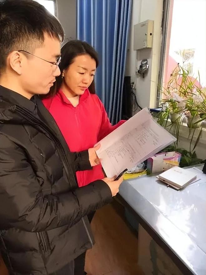 领导微信群里安排值日教师怒斥“我不是来给你们看厕所的”